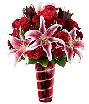 The Lasting Romance Bouquet by FTD
